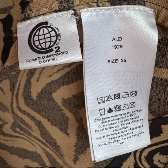 GANNI | Tiger-Print Wrap Blouse | Long Sleeve Tie Waist Tan Black  Top | 36 US 4 - Picture 7 of 8